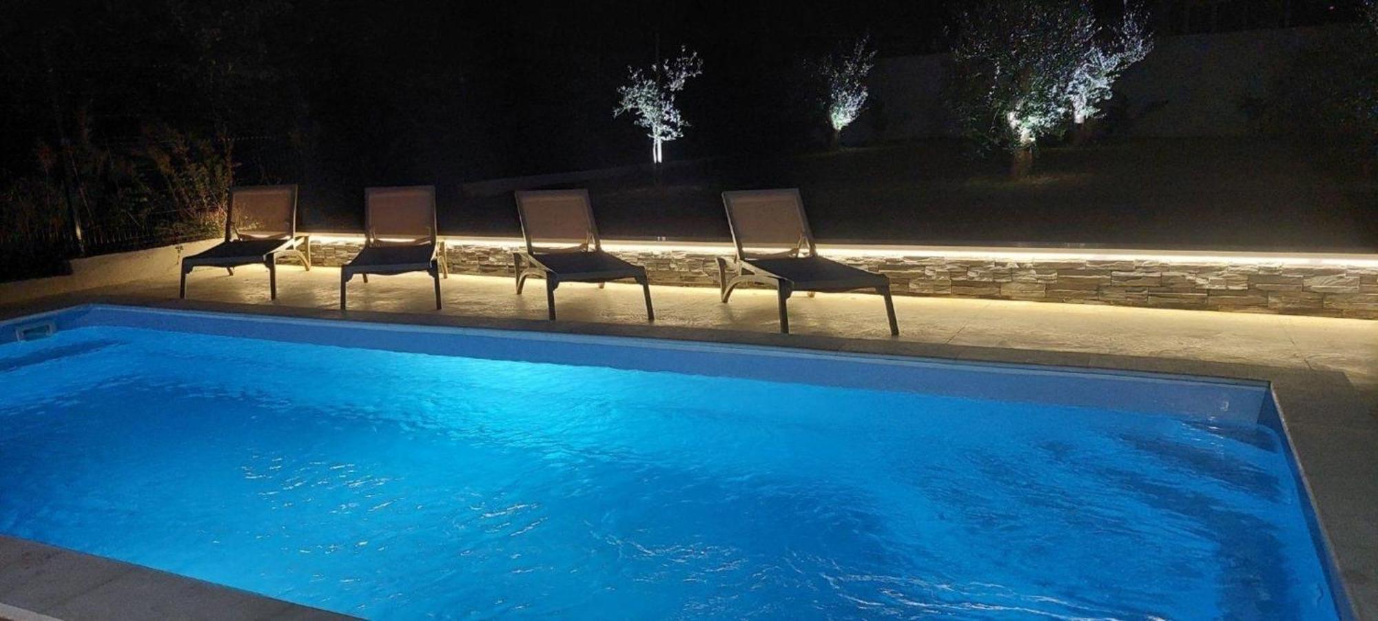Hacienda Matea Mit Whirlpool, Pool Und Grill *